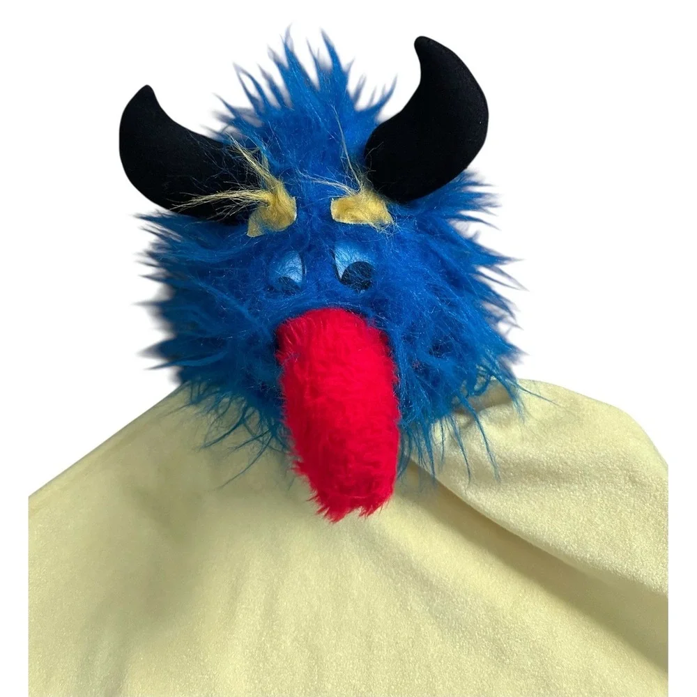 Unique Shaggy Furry Monster w‎ Horns Yellow Body Red Hand